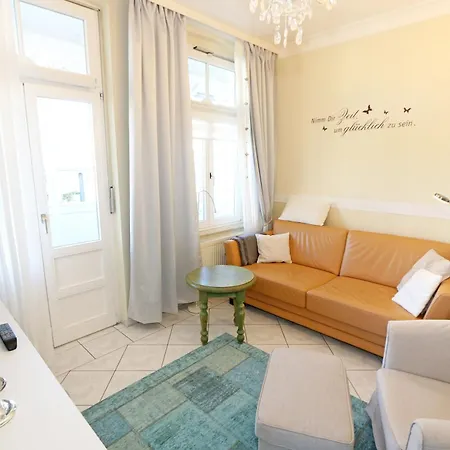 Apartment Minna Whg 06 Mit Balkon *