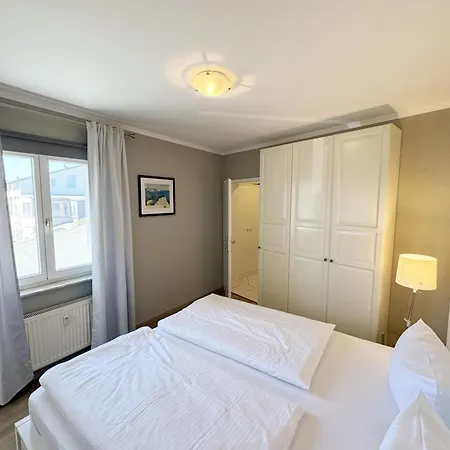 Apartment Minna Whg 06 Mit Balkon *